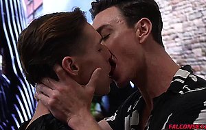 Teen Shae Reynolds hungry ass is ready for Cade Maddox anal fuck