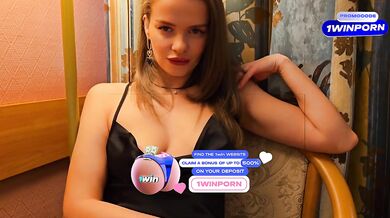 Married Beauty got the wrong room at the hotel! And she accidentally cheated on her husband!