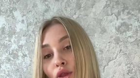 Member Video @Reyarii @Showing Boobs and #Solo #Sexy #Blonde #Nude tube film nsfw | Tik.Porn