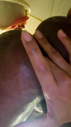 Zoya Shezadi in a Holiday Today in Home Fun Time on the Way