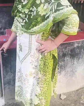 Desi aunty gets her booty banged in a Kolkata hotel