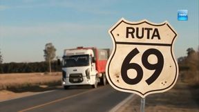 Maria Victoria Cavalli and Maria Belen Villemur - Ruta 69 4 (2001)