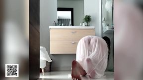 Stepmom’s Naughty Cleaning Day