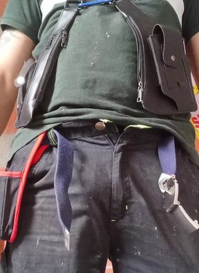 Anyone want me to cum in their mouth?