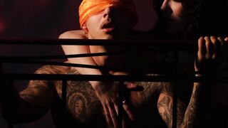 UNBELIEVABLE! Anna de Ville SLAVES Jack23s ENRAGED BODYPART, MASSIVELY COATED IN OIL!