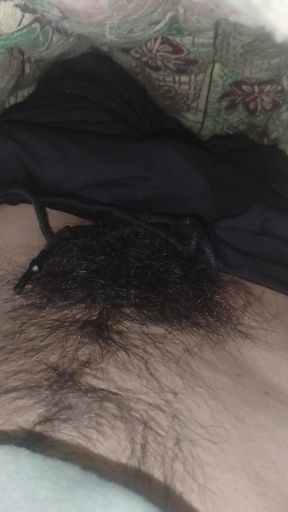 Is their any one who wants to clean my hair