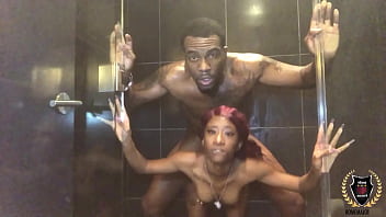 Mini Stallion &amp_ Rome Major Fuck As They Take The Hottest Shower!