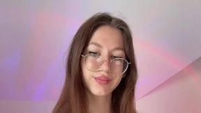 Member video sent by @tinaprettyy @Striptease and #Brunette #Shaved Pussy #Petite #Small Tits #Teen porno film gratis | Tik.Porn