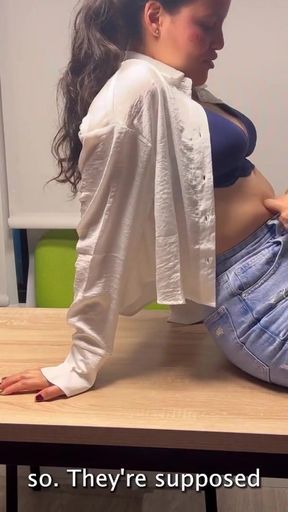 Jaw-dropping moment from &quot;The popular girl of the university does whatever it takes to pass the subject&quot;