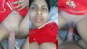 Moddho boeshi mashi nijer gorom gorom bibahito gudh bhatijar lomba dhon die porishkar kore