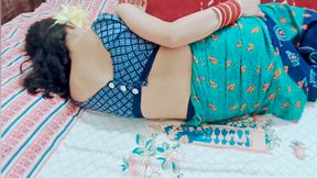 Bhabi saree hot beautiful romance &amp; amazing fucked