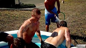 NextDoorBuddies Video: Gimme Five