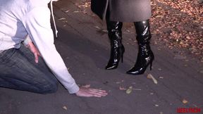 Trampling Fingers