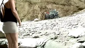 Mature slut gets fucked by her lover outdoors in reverse cowgirl