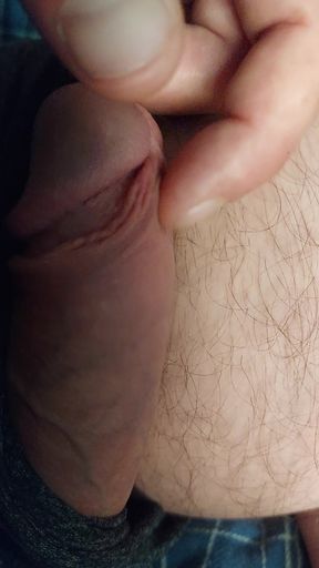 Edging male clit and labias