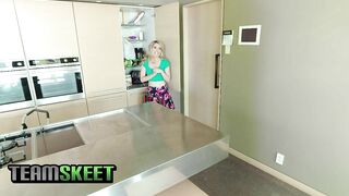 ExxxtraSmall - Petite Blonde Stuck & Fucked By Huge Dick