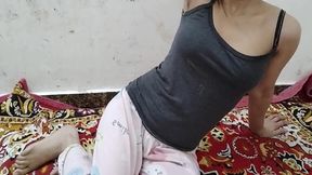 Sister in law nangi soyi thi aur mai chod diya