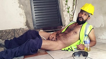 Worker Piss Drinker