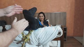 New foot ticklish girl Barbie Quenn 11 minutes first inedit video