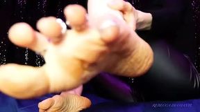 Cheat on Your Wife&#039;s Pussy with My Divine Feet