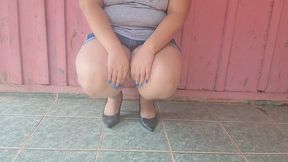 My knees are shiny in black stilettos