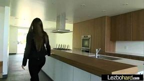 (Kenna James &amp_ Aspen Rae) Teen Horny Lez Girls Play In Front Of Cam mov-23