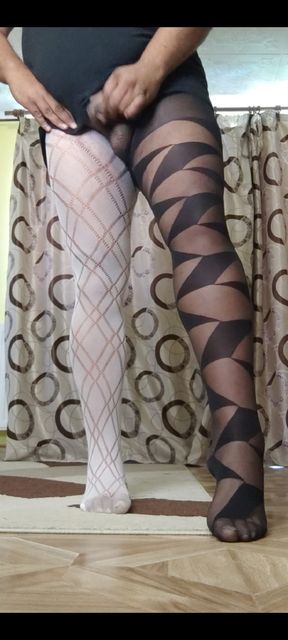 pairs of se2xy pantyhose. What pair do You want to see complete ?