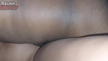 Negao faz sexo selvagem com a bruna e ela gozou muito.
