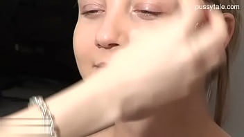 Glamour housewife buttfucking