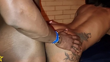 Gostosa da Jacy Metralha Não acreditava no Tamanho da Tora do Monstro Will Mastro