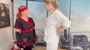 Ninja VS Karate - BELLYBUTTON WORSHIP - Sunnie Soliel & Vika Ruslanova HIDEF MOV