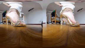 3DVR180 XINGGAN golden shoes battle the Qilin Dwarf