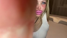 A very huge cumshot all in my sucking mouth...