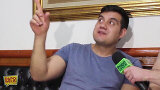 Latino teenager gets his prick sucked