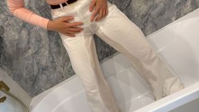 Pee hard in white jeans, smoking and masturbating!