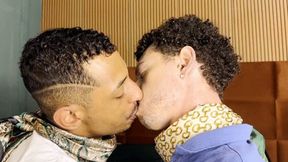 NEW BLIND DATE WITH LOTS OF KISSES - BY GILBERTO DIAS AND SPENCER LOVE- CLIP 3