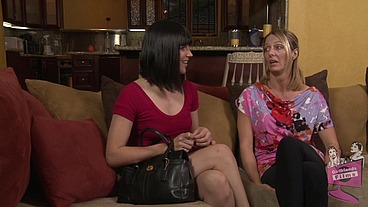 Straight Bobbi Starr will do anything to become a model. Lesbian Hana Black will help her.