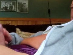 Amateur Norwegian Daddy Handjob