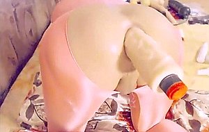 Trans beautfy fucking her ass with a monster vibrator