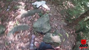 flagra garota dando na cachoeira pro roludo