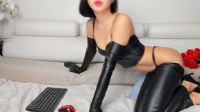 Son Mione Private Show