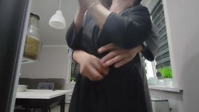 Kitchen Games: Hot Passion at the Open Fridge