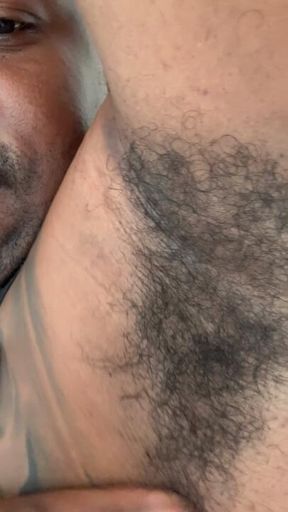 Fresh from the gym. Armpit & foot worship