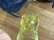 【おしっこ動画】20代の男の子がペットボトルにおしっこを注いでみた！【おしっこボトル】【尿】【放尿】【お漏らし】