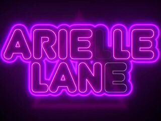 Arielle Lane - Cosplay: Skygirl V