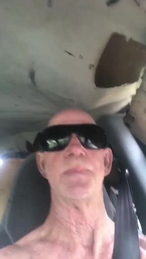 Driving naked with my buttplug in