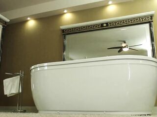Hot Older Woman Carla S. Masturbates in Bathroom