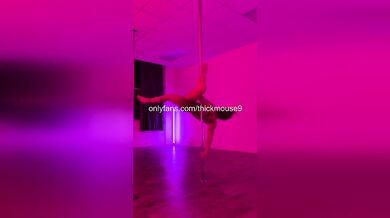 Oops! I Accidentally Revealed My Super Wet Pussy to the Entire Office!