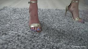 Coco De Mal Ball Busting