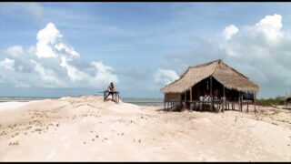 Mona Liza e Zafira se entregam a uma sessão selvagem de sexo anal intenso